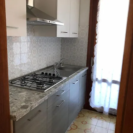 Flat With Pool-beahost Apartment *