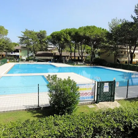 Apartment Flat With Pool-beahost