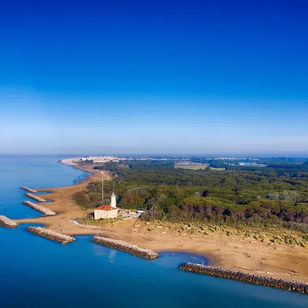 Apartment Flat With Pool-beahost