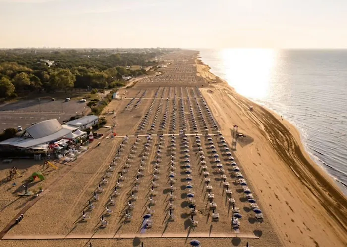 Flat With Pool-beahost Apartament